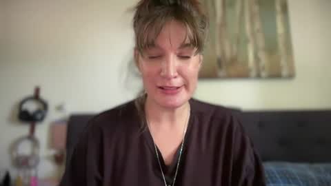 Snapshot of mossy_mommy chatting on July 14, 4:02 pm Mossy Mommy online show from July 14, 4:02 pm