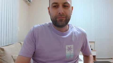 Snapshot of mostwanted7 chatting on November 5, 7:14 pm mostwanted7 online show from November 5, 7:14 pm