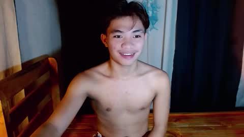 mostwantedtwink online show from November 3, 12:57 am