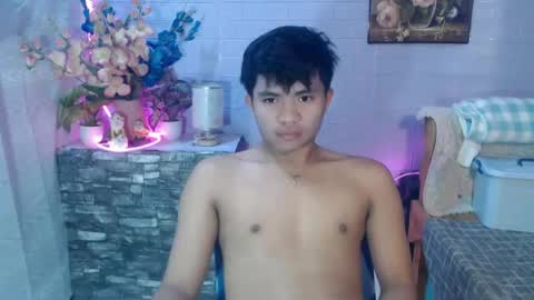 mostwantedtwink online show from June 25, 2:22 am