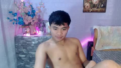 mostwantedtwink online show from July 3, 11:38 am