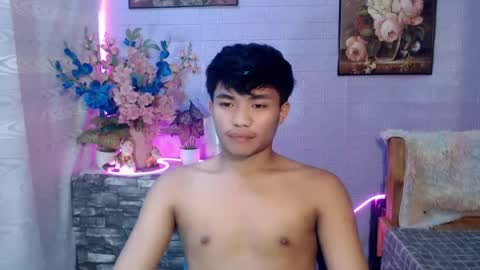 mostwantedtwink online show from July 12, 5:15 pm