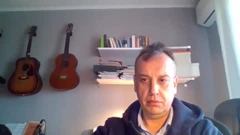 Snapshot of mot_ron79 chatting on February 20, 9:54 am mot_ron79 online show from February 20, 9:54 am