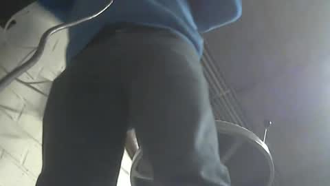 Snapshot of motofann2 chatting on March 1, 10:45 am motofann2 online show from March 1, 10:45 am