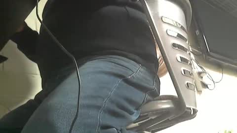 Snapshot of motofann2 chatting on March 2, 5:53 pm motofann2 online show from March 2, 5:53 pm