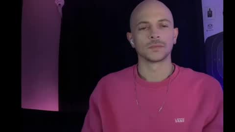 mount_vesuvius online show from April 15, 3:41 pm