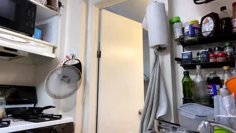 hot-caution online show from January 2, 11:16 pm