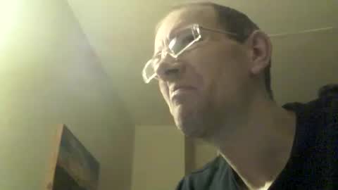 Frederik online show from February 8, 7:05 pm