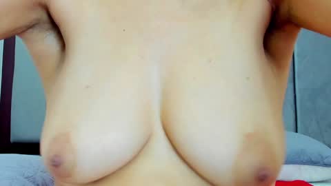 Snapshot of moxa_hot chatting on December 26, 8:11 pm moxa hot online show from December 26, 8:11 pm