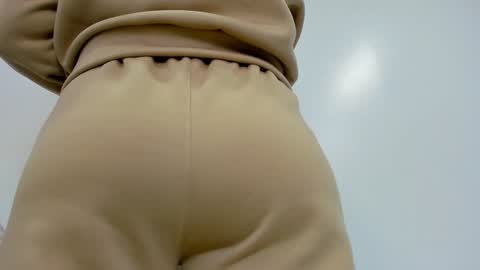 Snapshot of moxa_hot chatting on December 30, 1:58 pm moxa hot online show from December 30, 1:58 pm