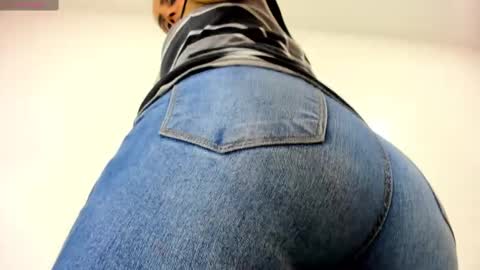 Snapshot of moxa_hot chatting on September 20, 1:45 pm moxa hot online show from September 20, 1:45 pm