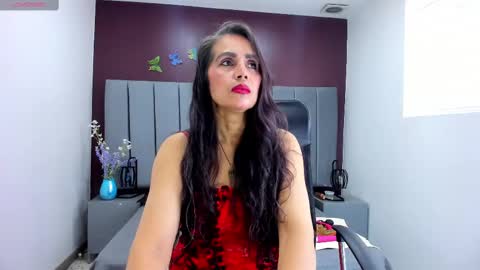 Snapshot of moxa_hot chatting on October 3, 3:09 pm moxa hot online show from October 3, 3:09 pm