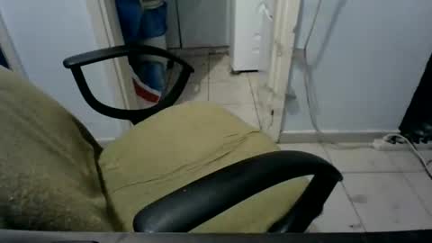 mppempis81 online show from March 6, 8:27 pm