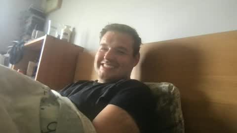Snapshot of mr834565 chatting on July 24, 11:08 am mr834565 online show from July 24, 11:08 am