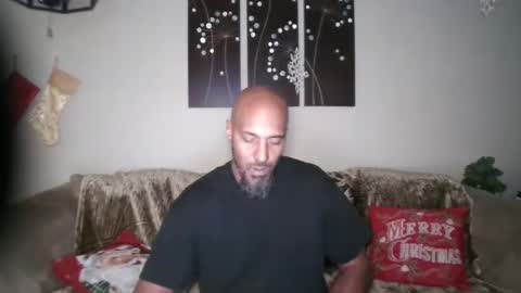 Snapshot of mr___good chatting on December 15, 4:40 am Mr. Good and Ms. Plenty online show from December 15, 4:40 am