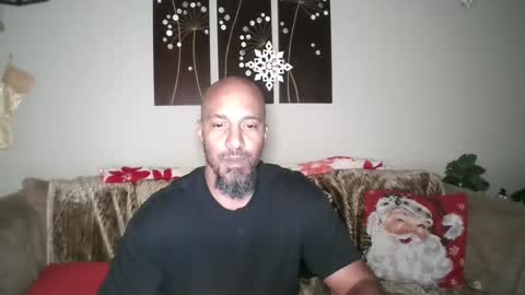 Snapshot of mr___good chatting on December 16, 5:17 am Mr. Good and Ms. Plenty online show from December 16, 5:17 am