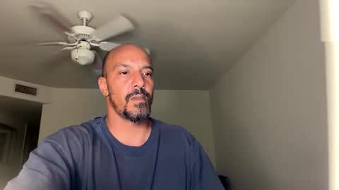 Snapshot of mr___good chatting on January 22, 2:15 am Mr. Good and Ms. Plenty online show from January 22, 2:15 am