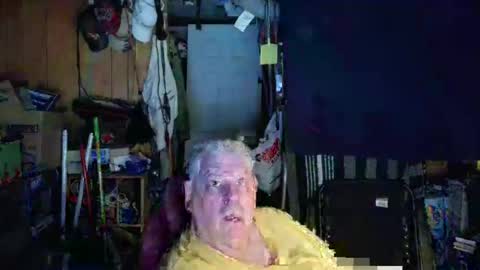 mr_canoe_licker_69 online show from December 24, 8:49 pm