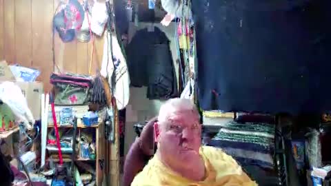 mr_canoe_licker_69 online show from January 6, 8:28 pm