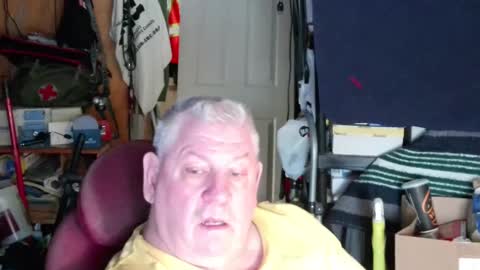mr_canoe_licker_69 online show from January 19, 3:42 pm
