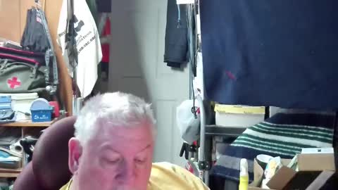 mr_canoe_licker_69 online show from January 31, 3:22 pm