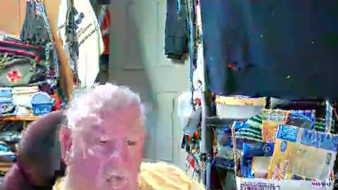 mr_canoe_licker_69 online show from February 1, 5:47 pm
