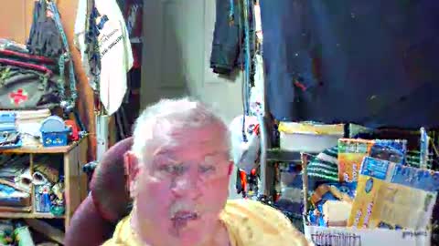 mr_canoe_licker_69 online show from February 3, 2:45 pm