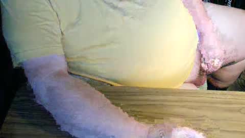 mr_canoe_licker_69 online show from March 12, 7:06 pm