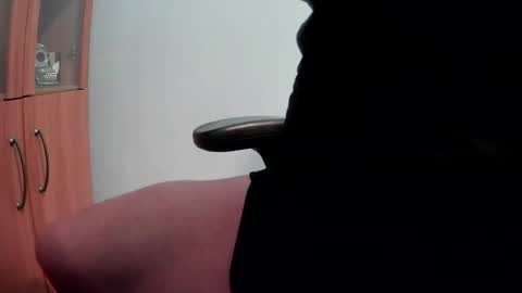 Fit and Fun....10 Hung online show from February 27, 10:42 pm