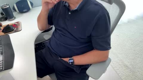 mr_hornyasfuck online show from November 7, 4:51 pm