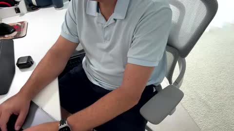 mr_hornyasfuck online show from November 26, 6:53 pm