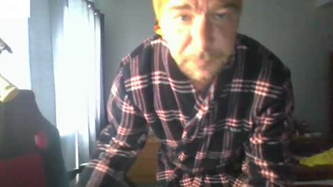 Snapshot of mr_i_ chatting on September 14, 10:14 am mr_i_ online show from September 14, 10:14 am