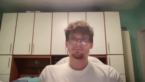 Johnny online show from June 25, 12:42 pm
