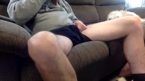 Snapshot of mr_little_1 chatting on January 19, 11:14 am property of ....... online show from January 19, 11:14 am