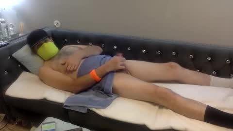 Snapshot of mr_little_1 chatting on May 15, 12:28 am property of ....... online show from May 15, 12:28 am