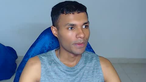 Max online show from March 24, 2:22 pm