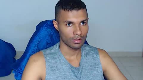 Max online show from April 7, 3:56 pm