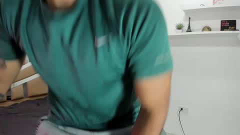 MIKEE online show from March 7, 3:08 am