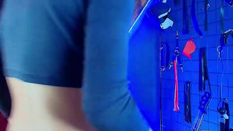 Sadistic online show from January 6, 8:45 pm