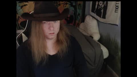 mr_strawberry online show from October 13, 7:25 pm