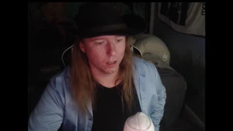 mr_strawberry online show from October 27, 2:48 am