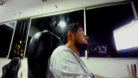 mr_weedman_420 online show from April 14, 12:05 am