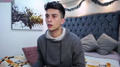 Snapshot of mr_williseo chatting on December 14, 8:18 pm williseo online show from December 14, 8:18 pm