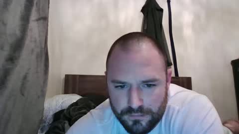 Snapshot of mrbigstik1 chatting on December 13, 5:49 am mrbigstik1 online show from December 13, 5:49 am