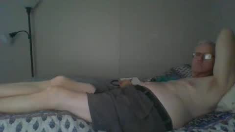 mrbill55 online show from March 3, 9:31 pm