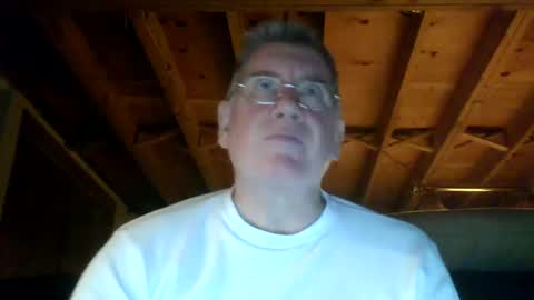 mrblade666 online show from December 23, 12:35 am