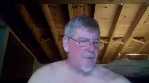 mrblade666 online show from October 22, 12:00 am