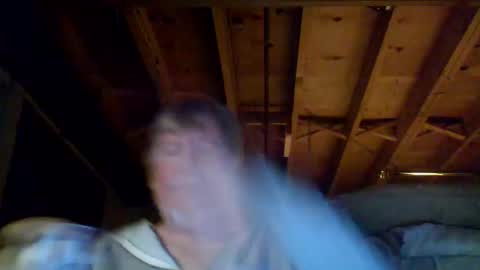 mrblade666 online show from December 18, 12:38 am