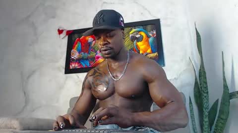 Snapshot of mrbyronstallion chatting on September 18, 12:45 am byron online show from September 18, 12:45 am