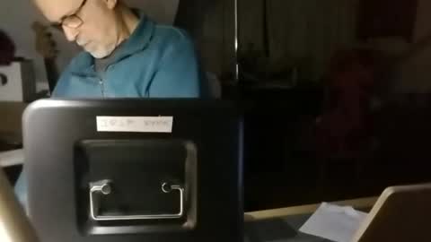 mrcgowler online show from December 18, 8:04 pm